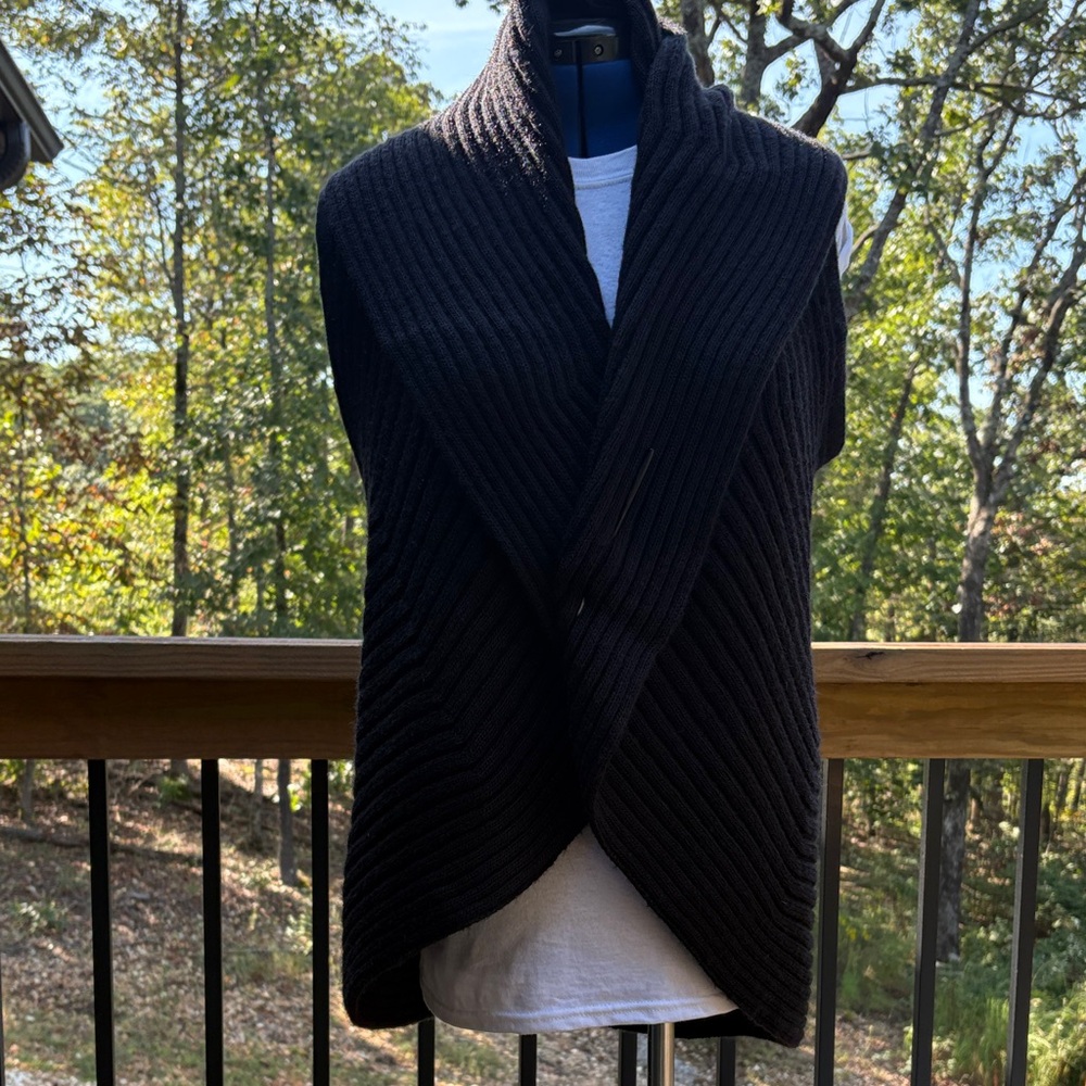 Luxurious Black Alpaca Long Sweater Vest